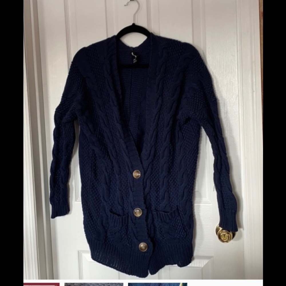 Boyfriend Cardigan, Agnes & Dora brand, size M